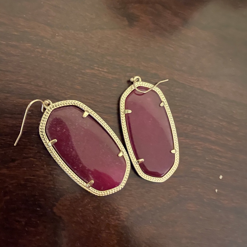 Maroon Kendra Scott Earrings